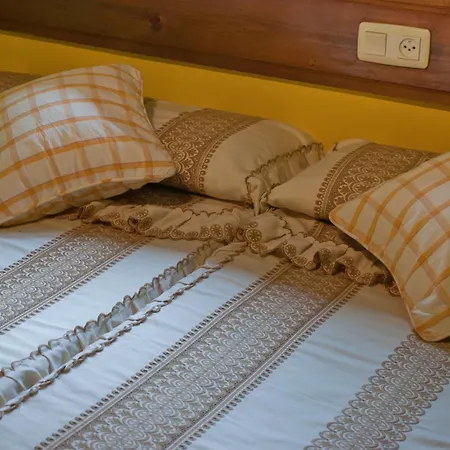 Viviendas Rurales Traldega Apartment Turieno