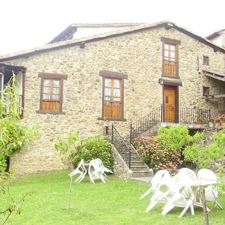 Viviendas Rurales Traldega Apartment Turieno