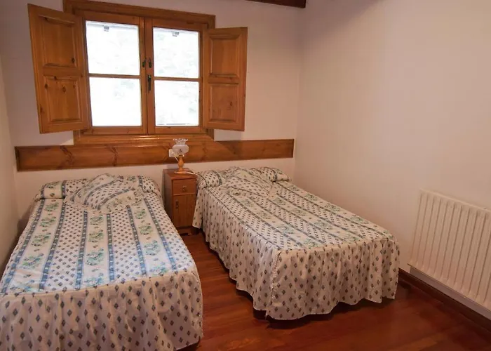 Apartment Viviendas Rurales Traldega Turieno